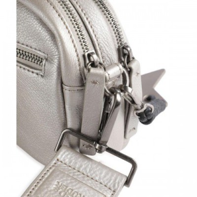 FredsBruder Joy Crossbody bag grained leather silver