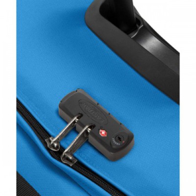 Eastpak Tranverz M Travel bag with wheels blue 67 cm