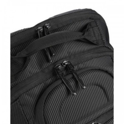 Thule Crossover 2.0 32 Backpack 16″ nylon black