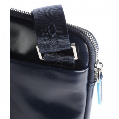 Piquadro Blue Square Crossbody bag leather blue