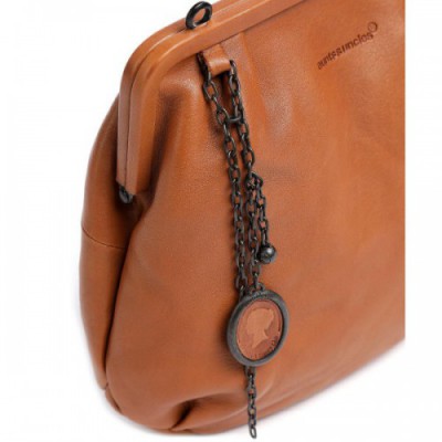 Aunts & Uncles Grandma's Luxury Club Miss Fortune Cookie Crossbody bag grained cow leather caramel