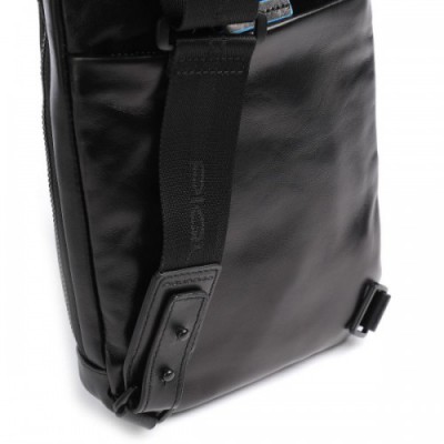 Piquadro Blue Square Revamp RFID Sling bag fine grain leather black