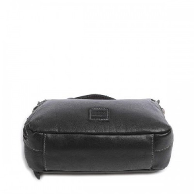 FredsBruder Mila Shoulder bag grained leather black