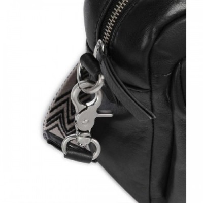 Depeche Design Destination Shoulder bag softly grained calfskin black