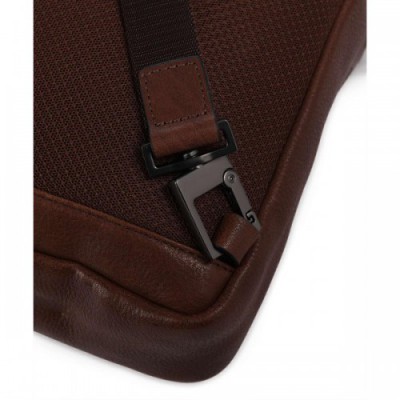 Piquadro S134 Sling bag grained cow leather brown