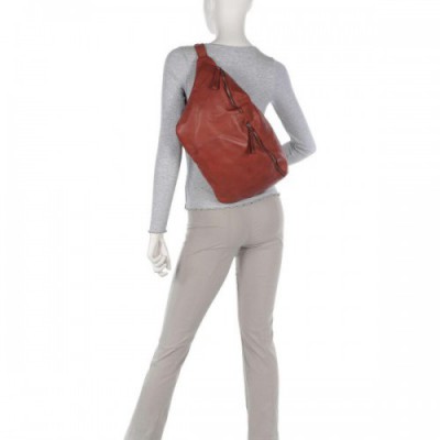 Taschendieb Wien Kohlmarkt 7 Sling bag grained cow leather auburn