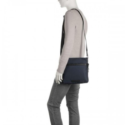 The Chesterfield Brand Fusion Malmo Crossbody bag nylon, leather navy